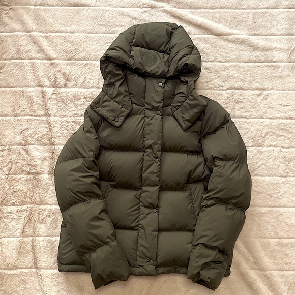 Lululemon Wunder Puff Jacket - Picture 1 of 4